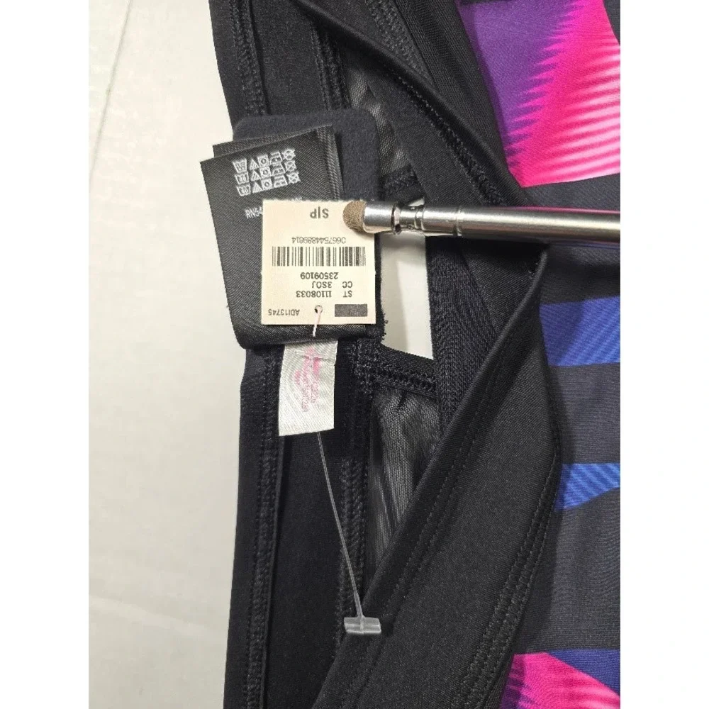 Victoria's Secret PINK Ultimate Sports Bra Black Rainbow Logo Mesh‎ S NWT